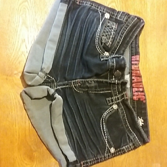 Jean shorts - Picture 2 of 2